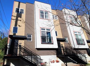 1822 E Greenwich Ave #1, Milwaukee, WI 53211