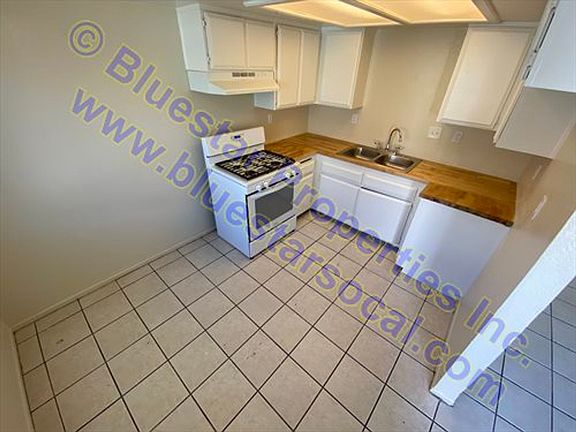 2nd image of 15699-15709 Sueno Ln #1-8