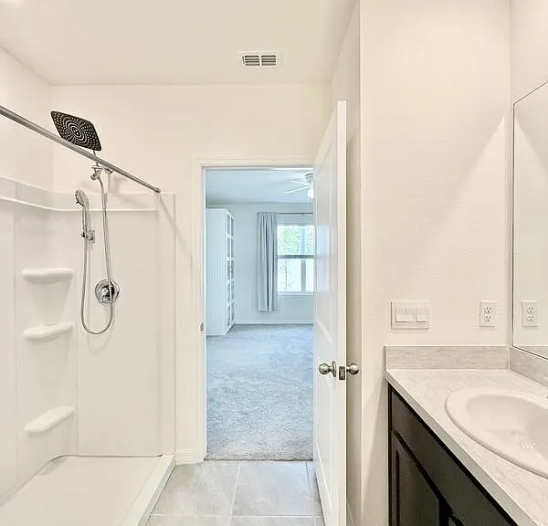 5699 Chorleywood Ln — Photo 53