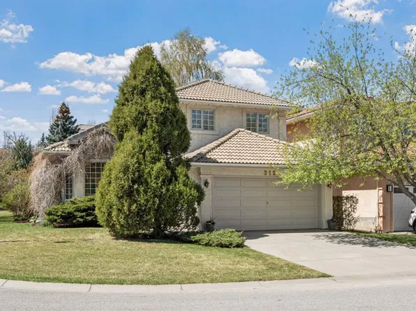 212 E Sirocco Pl SW, Calgary, AB T3H 2N3