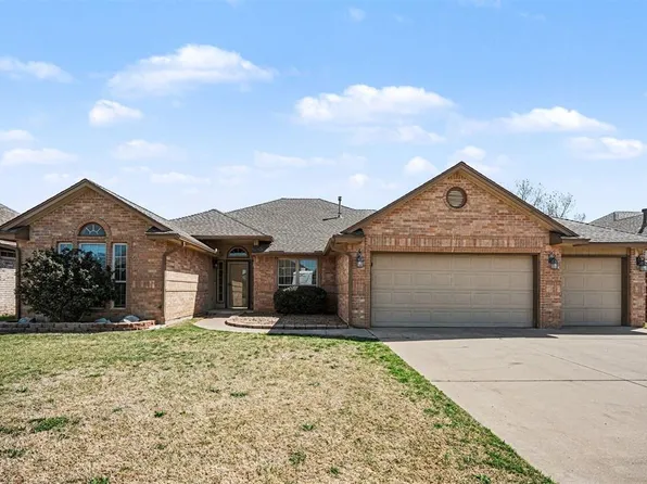2912 Danielle Ter, Moore, OK 73160