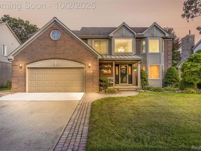 17001 Orchard Dr, Southgate, MI, 48195