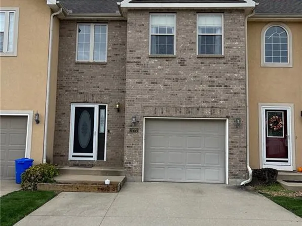1222 Dustins Way, Warrensburg, MO 64093