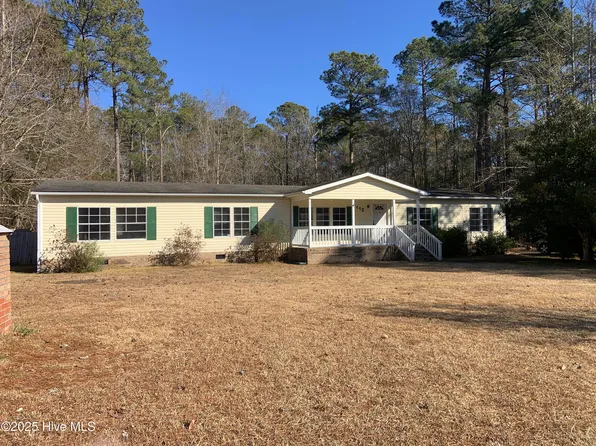 112 Summit Ridge Drive, Rocky Point, NC 28457