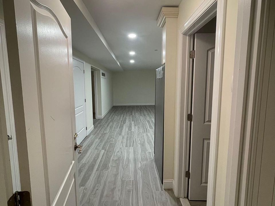 1st image of 7 Tupelo Ct #1