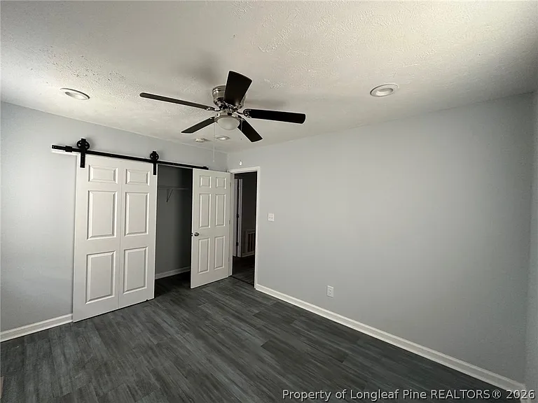 929 Fleetwood Dr — Photo 16