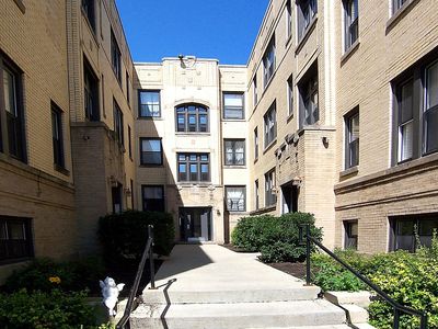 4638 N Albany Ave, Chicago, IL, 60625