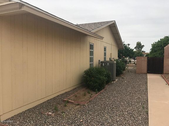 5th image of 10738 W Brookside Dr
