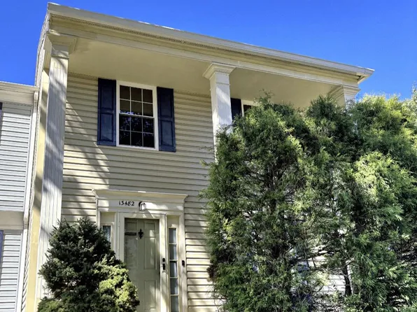 13482 Foxlease Ct, Herndon, VA 20171
