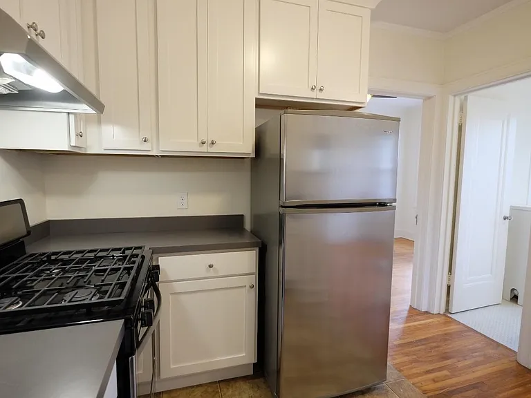 Grand Place Apartments — Photo 14