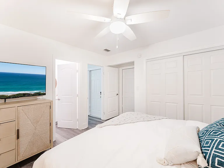 501 N Ocean Blvd #8 — Photo 6