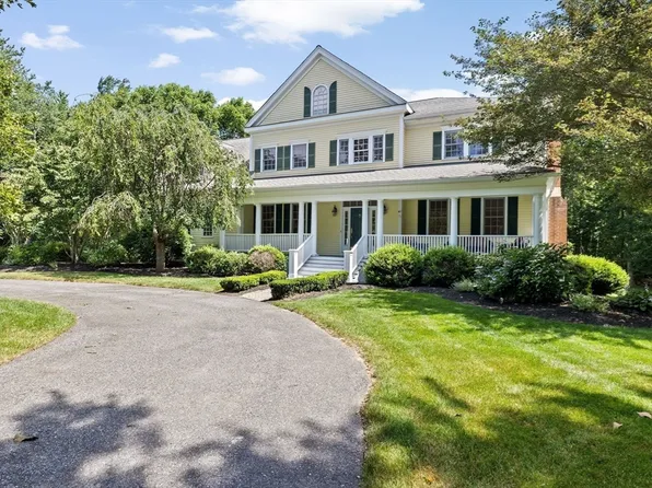 76 Clapp Rd, Scituate, MA 02066