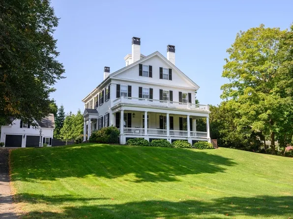 50 Lincoln St, Hingham, MA 02043