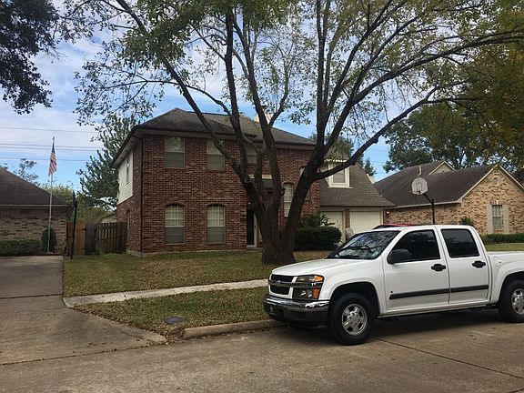 3rd image of 22826 Red River Dr