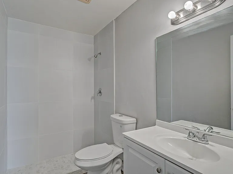 9186 Roan Ln — Photo 7