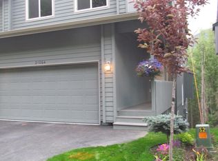 21064 Trailhead Ave, Eagle River, AK 99577