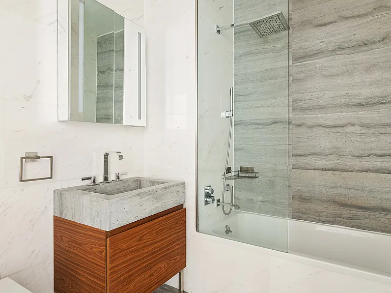 165 Lexington Ave #5F — Photo 6