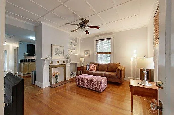 2 Summer St #B