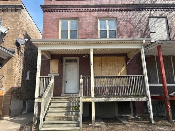 6725 S Eberhart Ave, Chicago, IL 60637