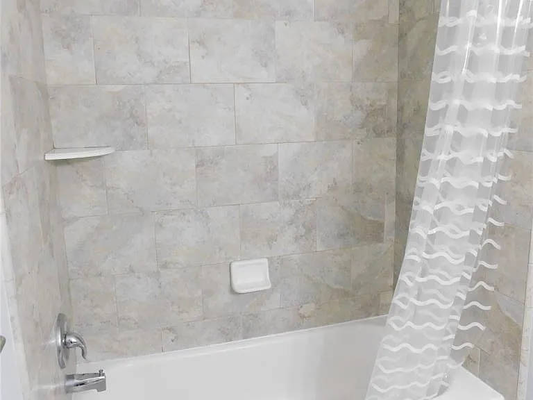 2759 Winter Dr — Photo 12