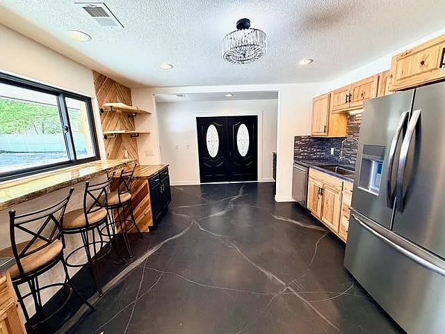 239 Nancy St — Photo 17