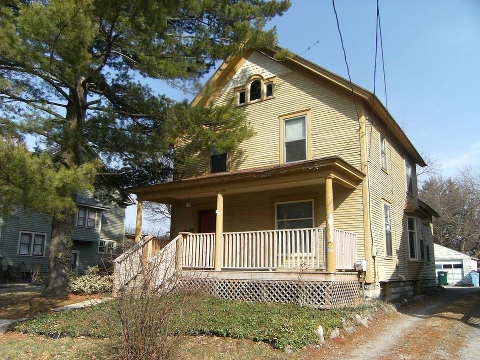 1st image of 732 W Shiawassee St