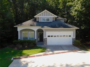 2720 Meadow Dr, Marietta, GA 30062