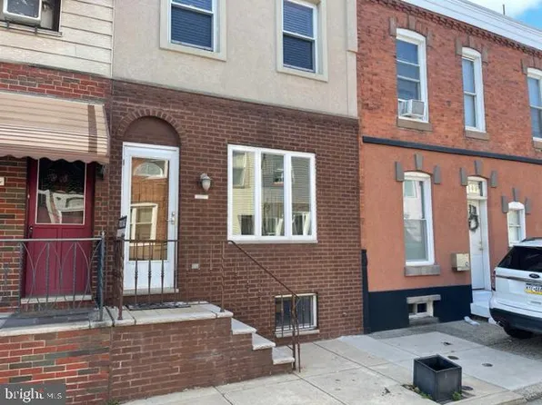 2502 S Iseminger St, Philadelphia, PA 19148
