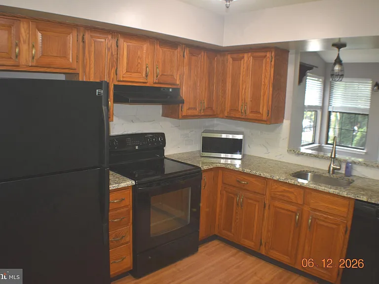 32 Basswood Ct — Photo 9