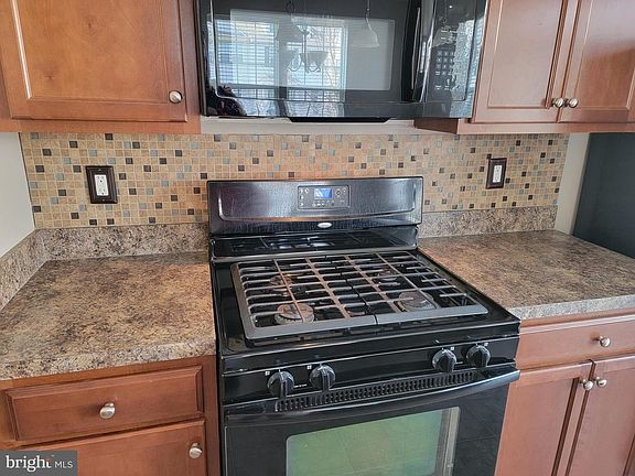 4th image of 44578 River Otter Dr