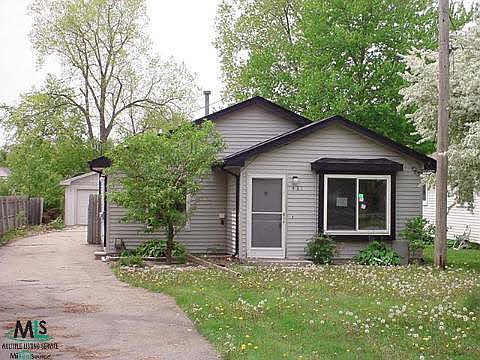 1st image of 481 Marion Ave