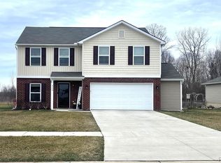 6139 Crooked River Dr W, Swartz Creek, MI 48473