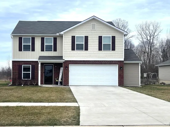 6139 Crooked River Dr W, Swartz Creek, MI 48473