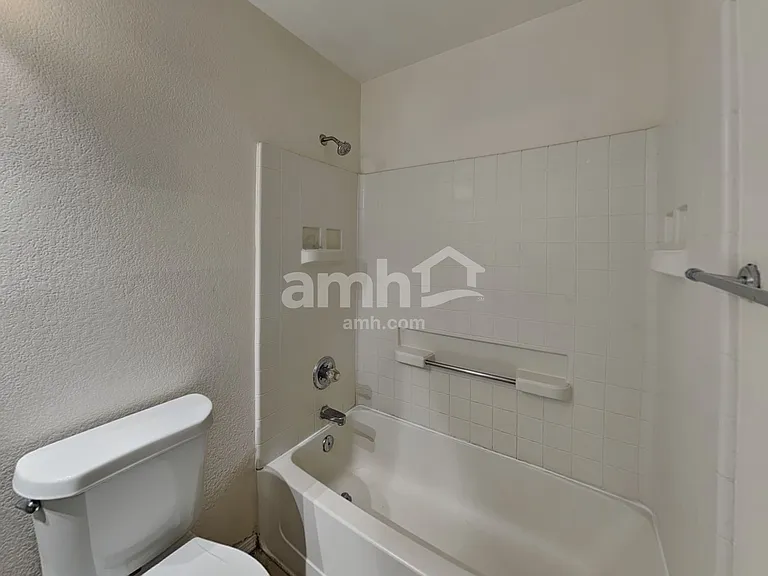 1088 Oriole Cir — Photo 18