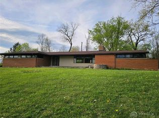 7812 New Paris Gettysburg Rd, New Paris, OH 45347