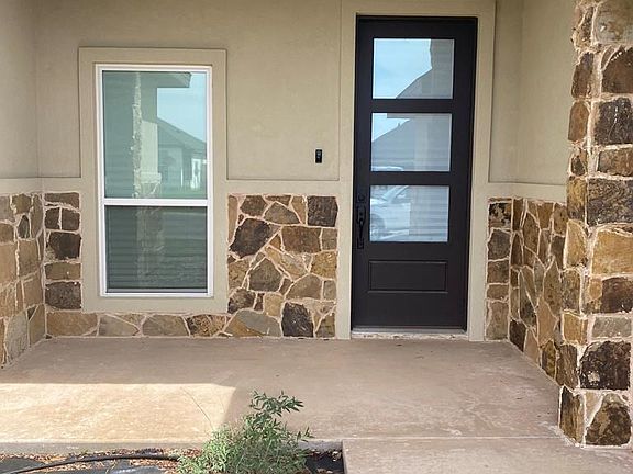 3rd image of 5610 Slayde St