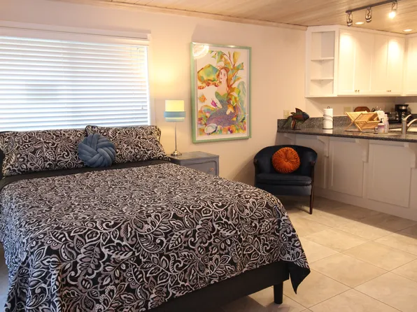 2698 Spyglass Dr APT 1, Pismo Beach, CA 93449