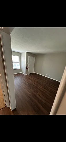 326 Peach St #Q Photo 1