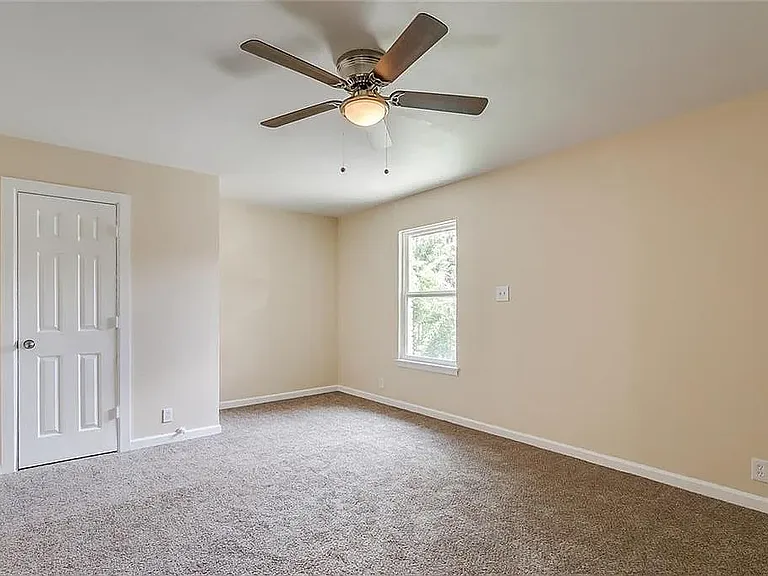 2709 New York Ave — Photo 15