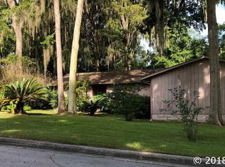 522 NW 101st St, Gainesville, FL 32607