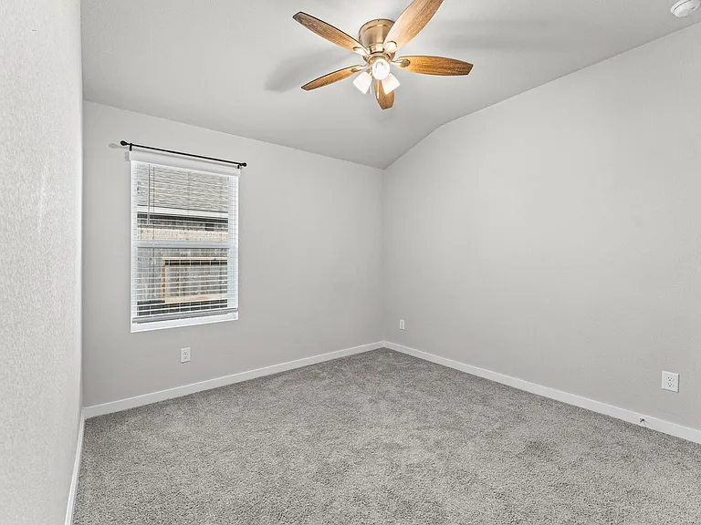 10520 Deussen Ln — Photo 18