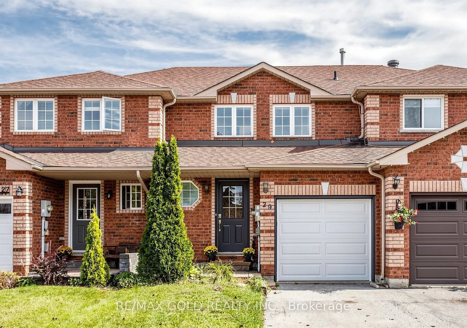 3 bed, $3,100 — Photo 1