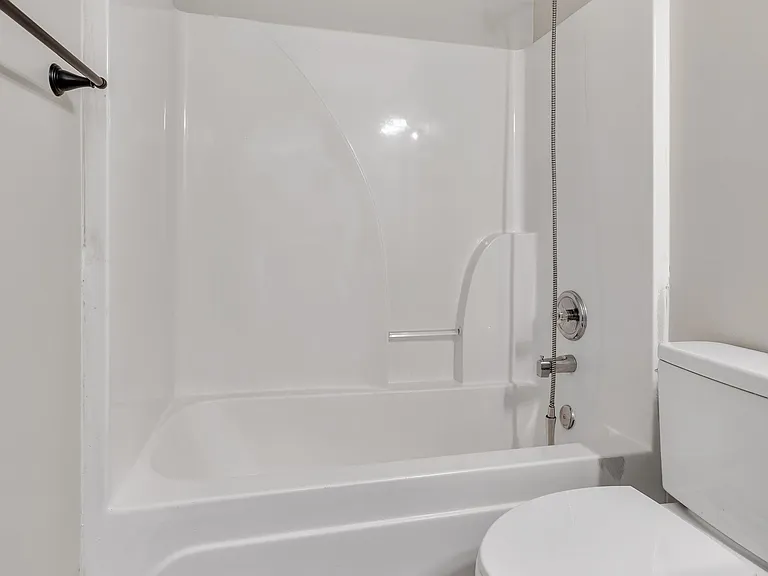1245 Pierce Rd — Photo 29