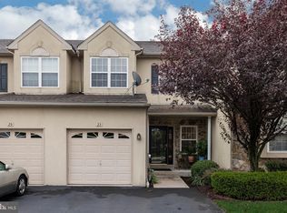 23 Arbor Cir, Colmar, PA 18915