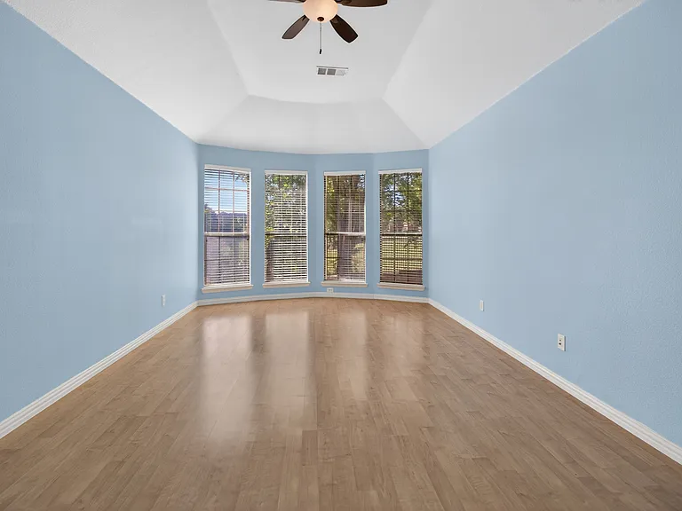 2616 Cove Dr — Photo 28