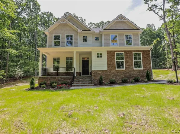 3714 Rocketts Ridge Dr, Sandy Hook, VA 23153