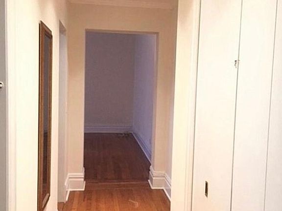 5th image of 57 W 58th St #9Z