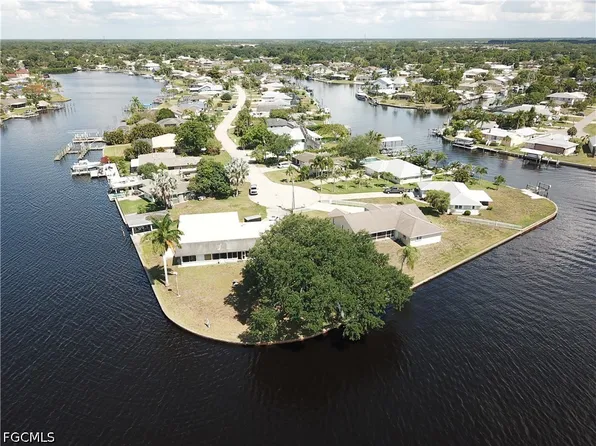13208 Marquette Blvd, Fort Myers, FL 33905