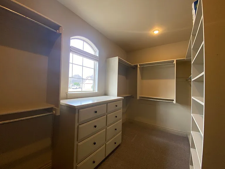 3605 N Narcissus Ave — Photo 27