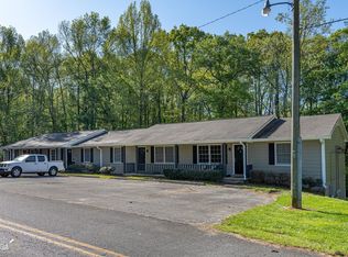 23 Shadowood Cir SE, Silver Creek, GA 30173